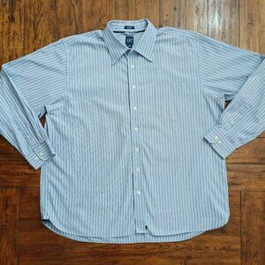 GAP Men's Classic Fit Long Sleeve Button-Down Shirt. Plus Size XXL